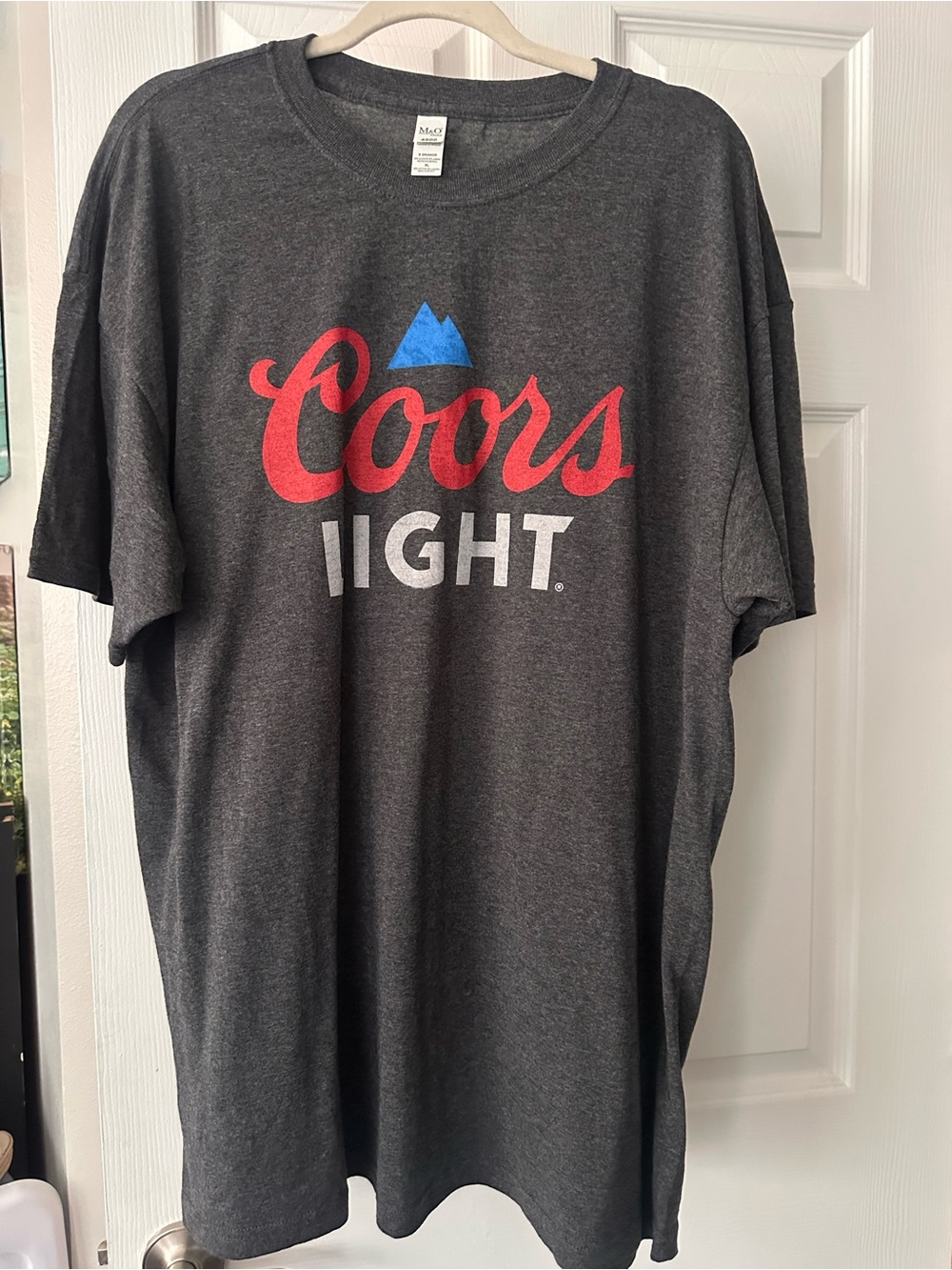 Men's Charcoal Graphic Tee Coors light XL